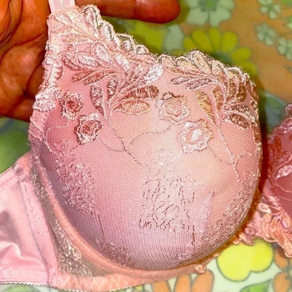 Pink Floral lace gorgeous high quality lingerie set of bra &  underwear - Picture 5 of 11